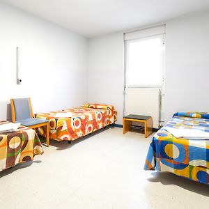 Habitación con 2 Camas Individuales